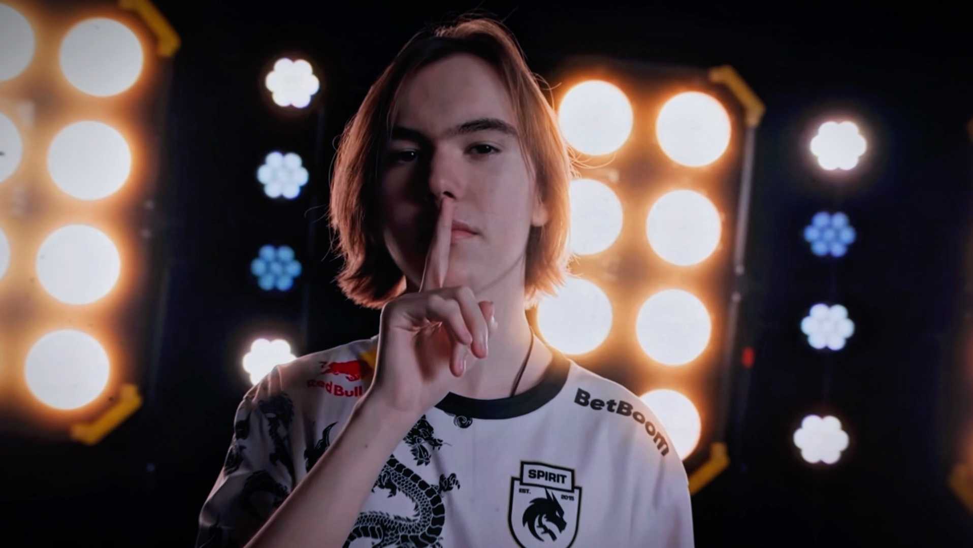 G2在BLAST Premier Fall Final 2024的A组决赛中战胜FaZe